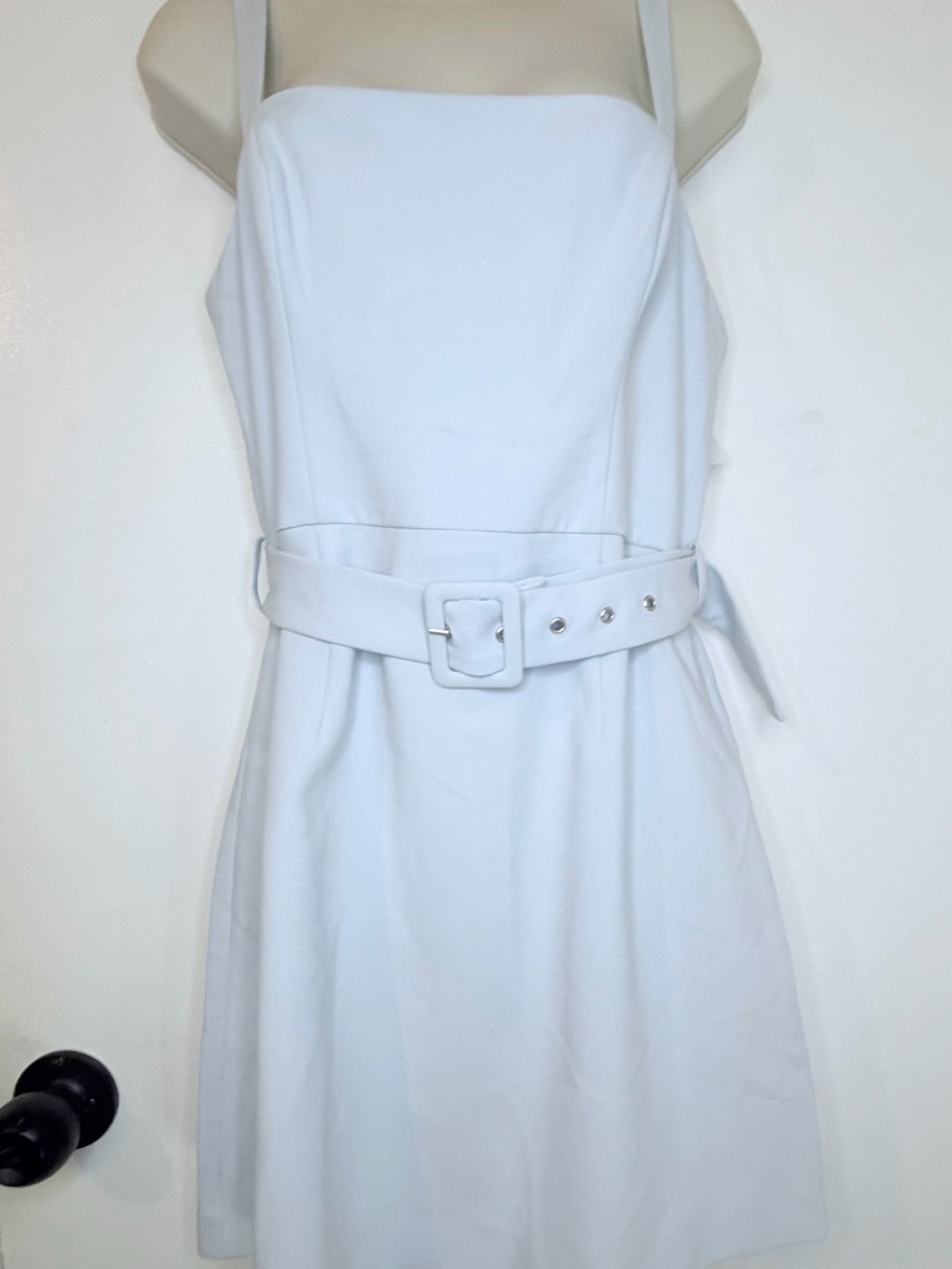 French Connection Whisper Belted Straight Neck Dress Light Dream Blue Size 8 NWT - Picture 6 of 16